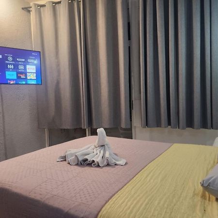 1 Bedroom Apt With Ac , Tv , Wi-Fi Near Dt And Beach Zihuatanejo Ngoại thất bức ảnh