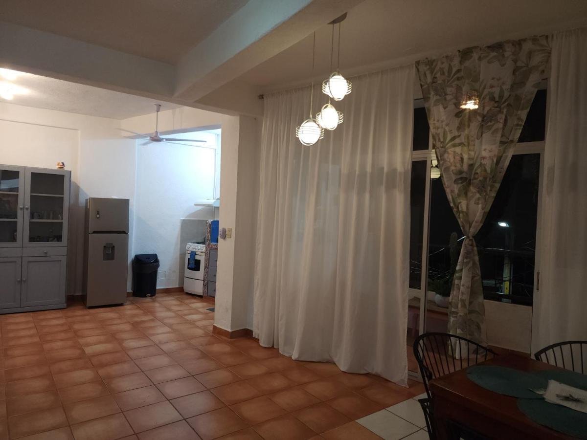 1 Bedroom Apt With Ac , Tv , Wi-Fi Near Dt And Beach Zihuatanejo Ngoại thất bức ảnh