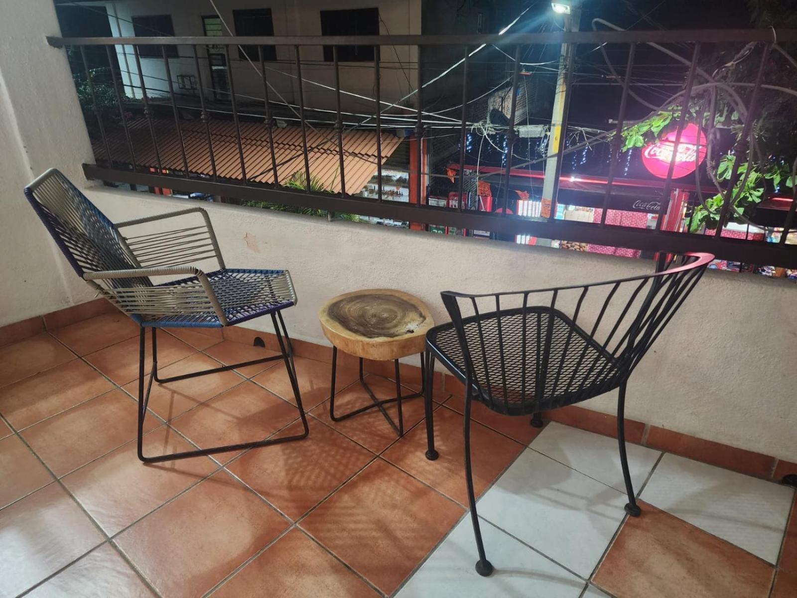 1 Bedroom Apt With Ac , Tv , Wi-Fi Near Dt And Beach Zihuatanejo Ngoại thất bức ảnh